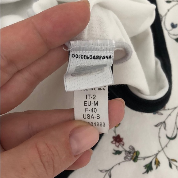 D&G top - Picture 3 of 3